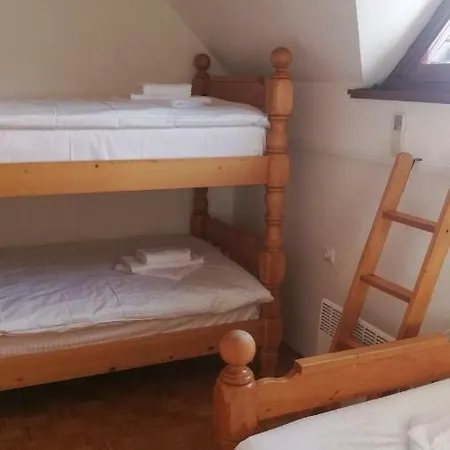 Holiday home Apartma Marija Hiska 79