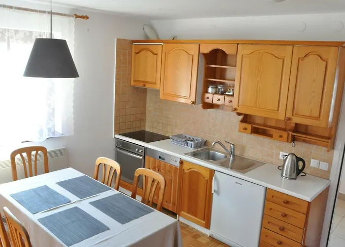 Apartma Marija Hiska 79 בית נופש *