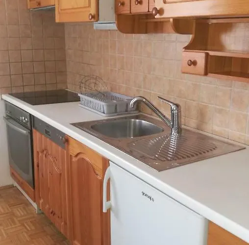 Apartma Marija Hiska 79 בית נופש קטז אוב סבי